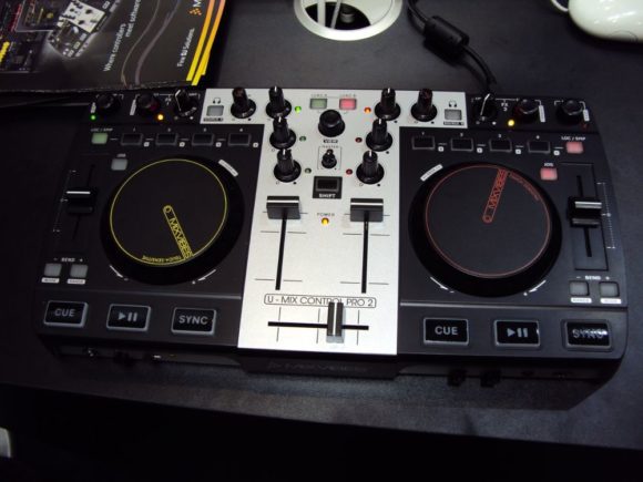 Mixvibes - U Mix Control Pro 2