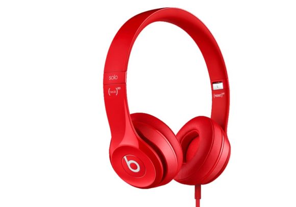 Der Beats Solo2 in rot.