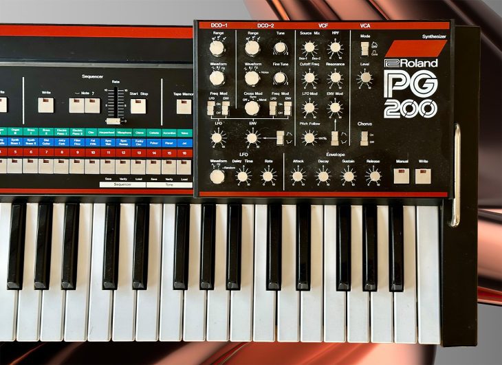 Roland JX-3P Synthesizer mit aufgesetztem PG-200
