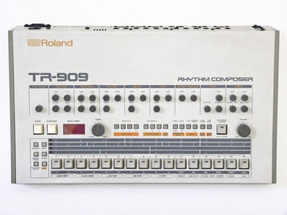 Roland TR-909