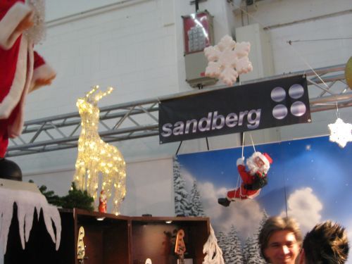 -- Rätselhafte Weinachtsstimmung bei Sandberg... --