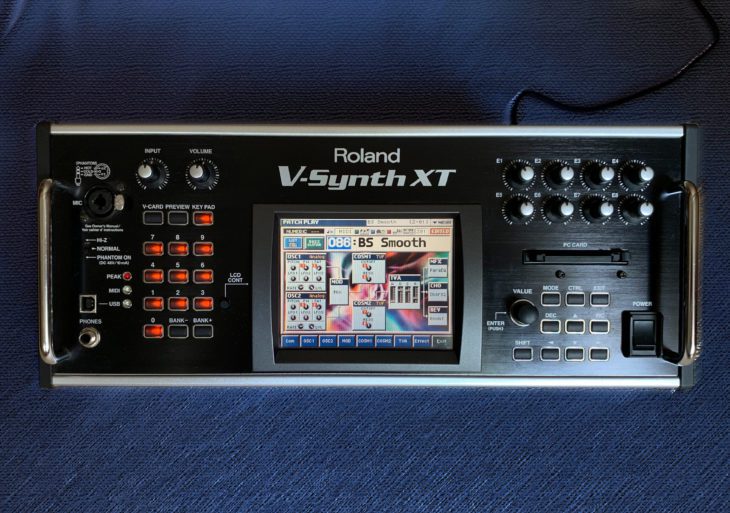 Roland V-Synth XT von 2005