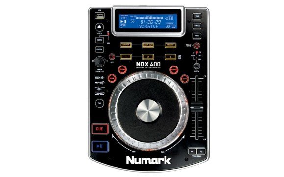 Die Oberfläche des Numark NDX 400