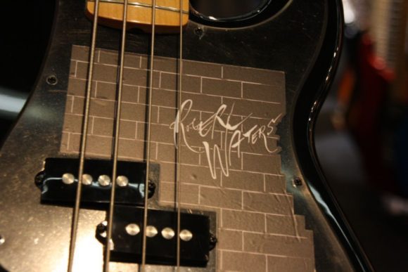 -- Roger Waters Precision Bass --