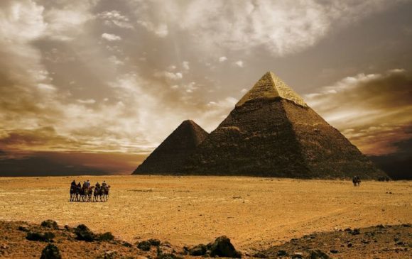 Altiverb 7 - Pyramiden von Gizeh