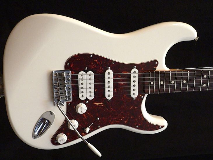 Test: Fender Deluxe Lone Star Stratocaster E-Gitarre