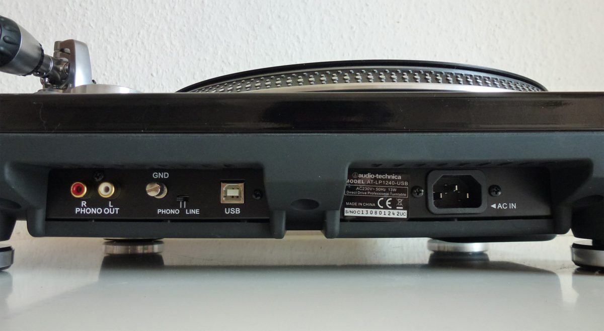 Die Rückseite des LP-1240-USB