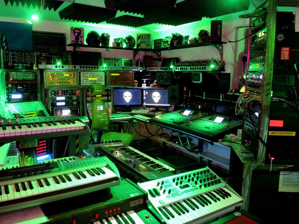 Alien-Studio 2014-04