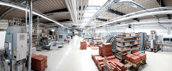 Ein Blick in die Werkshallen von Framus und Warwick gewährt die Factory Tour