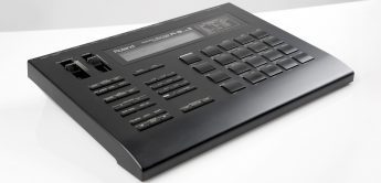 Black Box: Roland R-8, R-8MKII, R-5 Drumcomputer