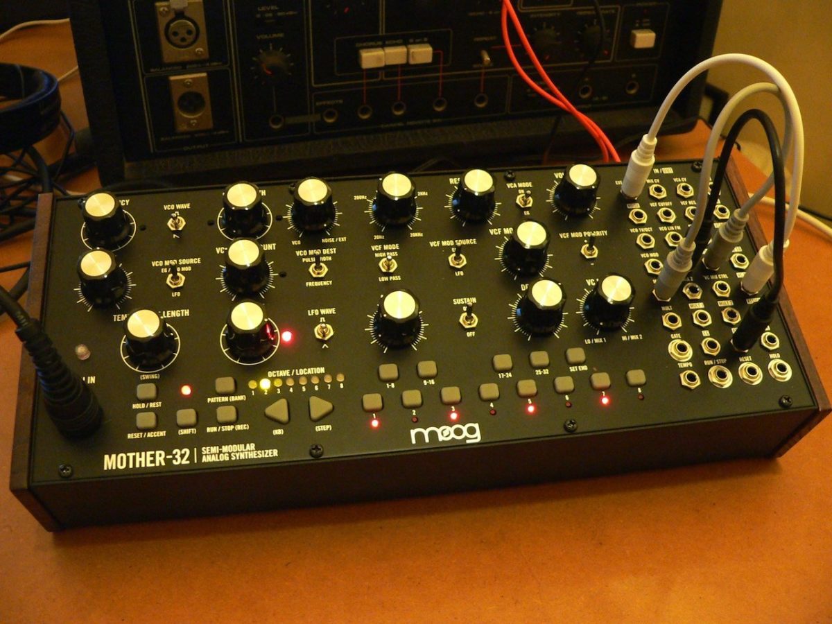 Moog Mother-32 patched
