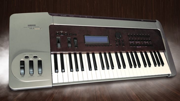 Yamaha VL1 Physical Modeling Front Stehend