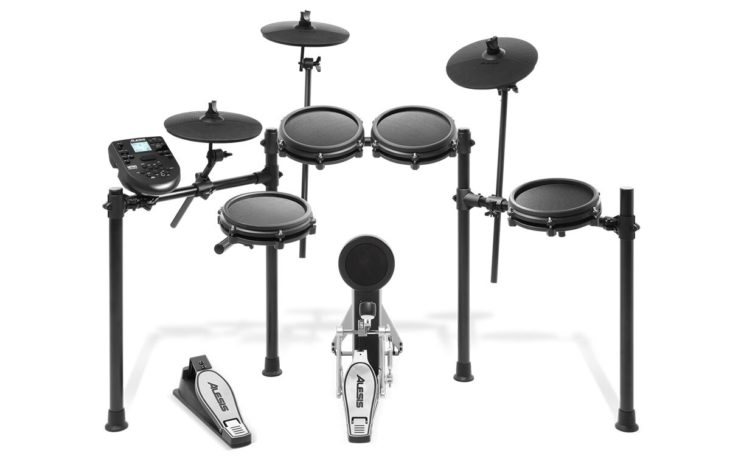 Alesis Nitro Mesh Kit: günstiges Einsteiger Set für E-Drummer
