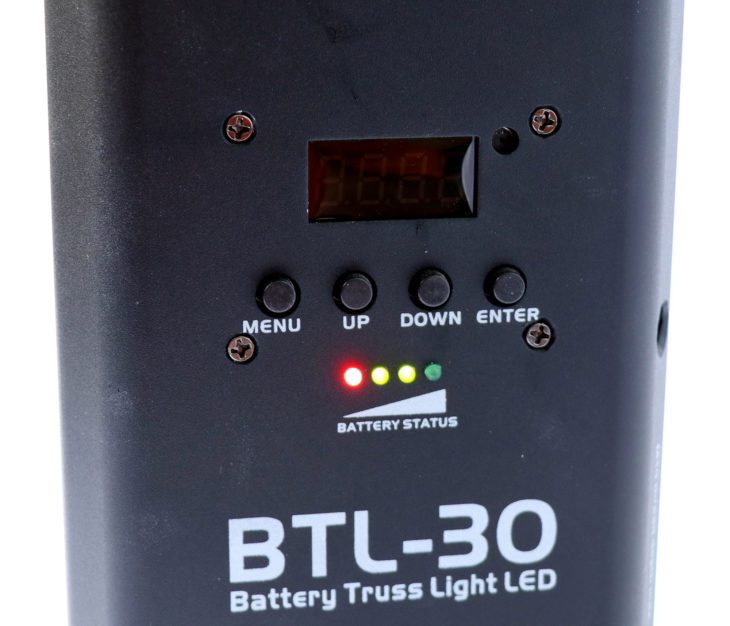 Test: Stairville BTL-30 Battery Truss Light LED Test: Stairville BTL-30 Battery Truss Light LED Test: Stairville BTL-30 Battery Truss Light LED