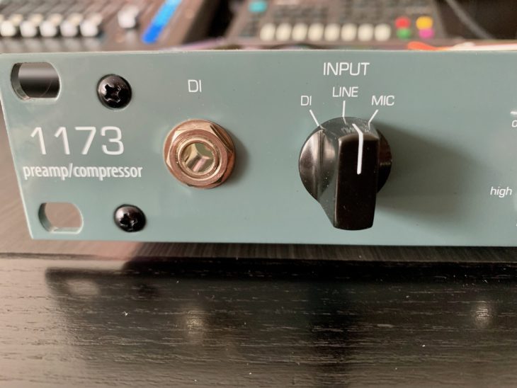 08 uksound-1173-input