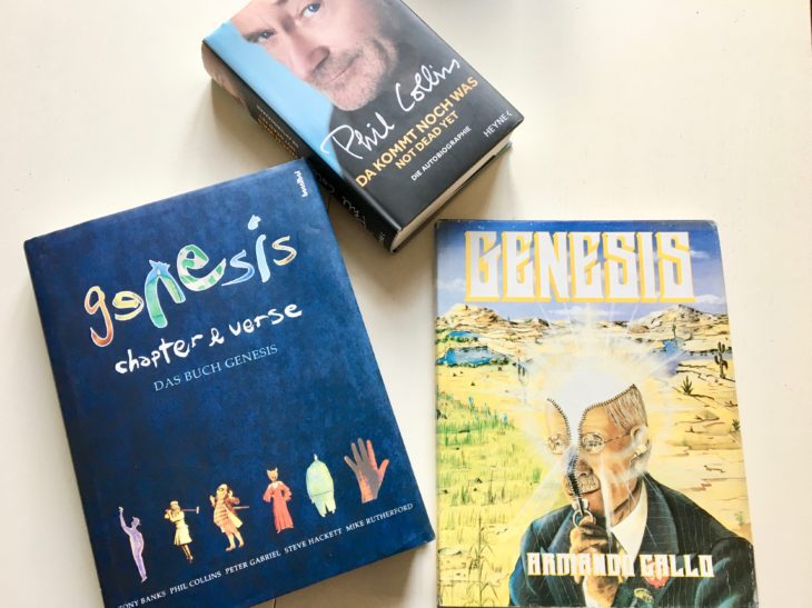 Einige der Quellen, die ich benutzt habe: Armando Gallo berühmtes Genesis-Buch von 1978, Chapter & Verse mit vielen Originalzitaten der Musiker und Phil Collins Autobiographie.