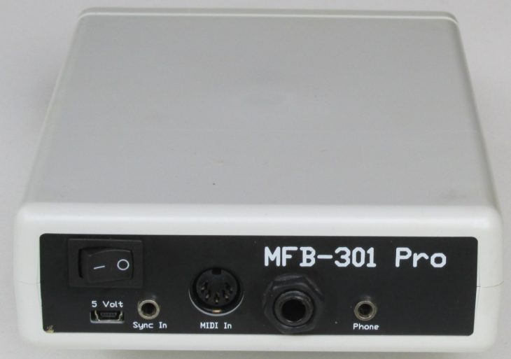 MFB-301 Pro Rückseite