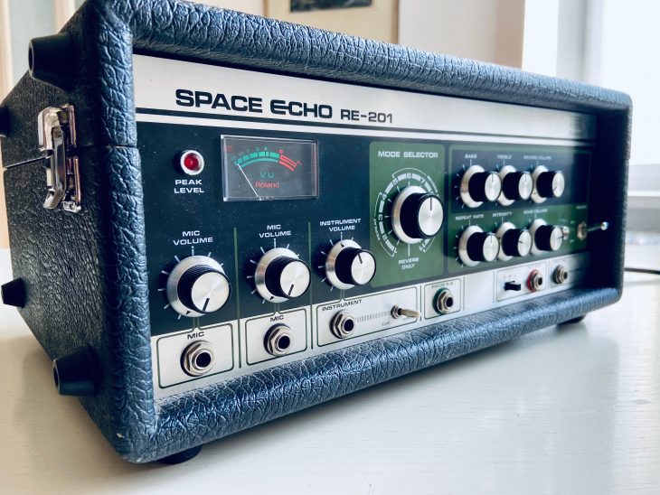 Roland RE-201 Space Echo (1974)