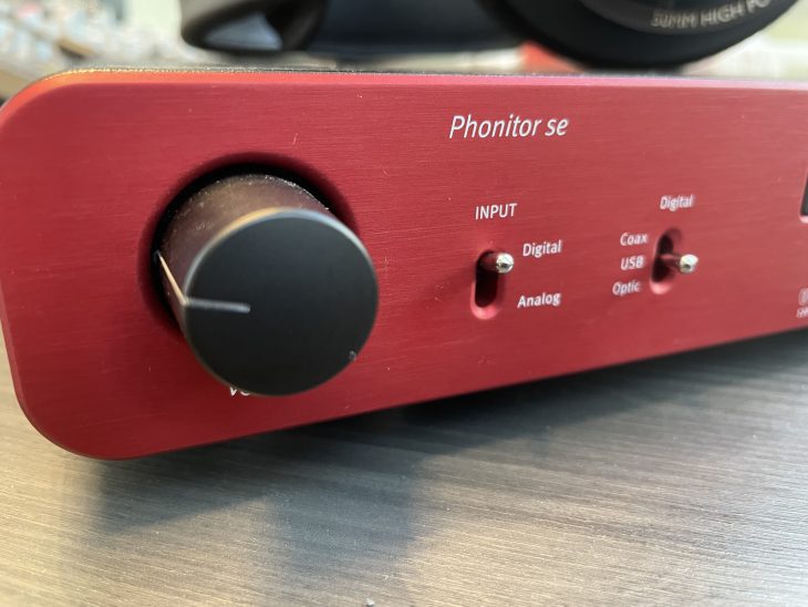 SPL_phonitor_se_frontleft
