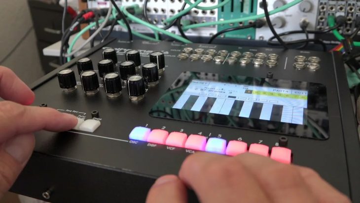 gotharman synthesizer groovebox prototype