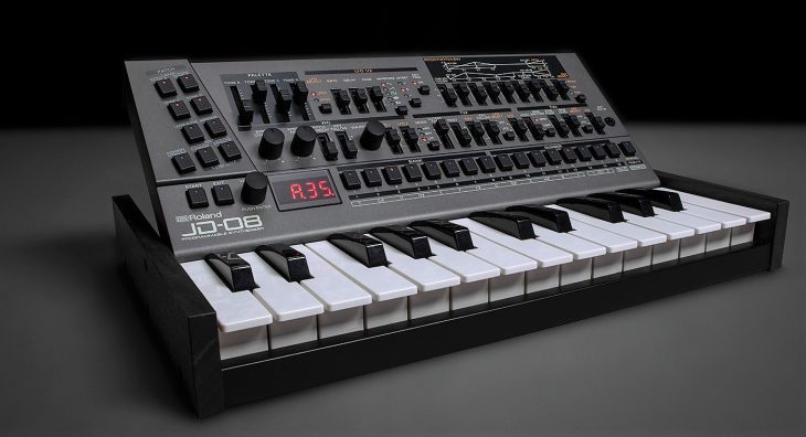 roland jd-08 synthesizer keyboard