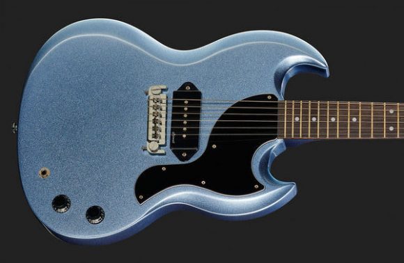 Test: Harley Benton DC-60 Junior Pelham Blue, E-Gitarre