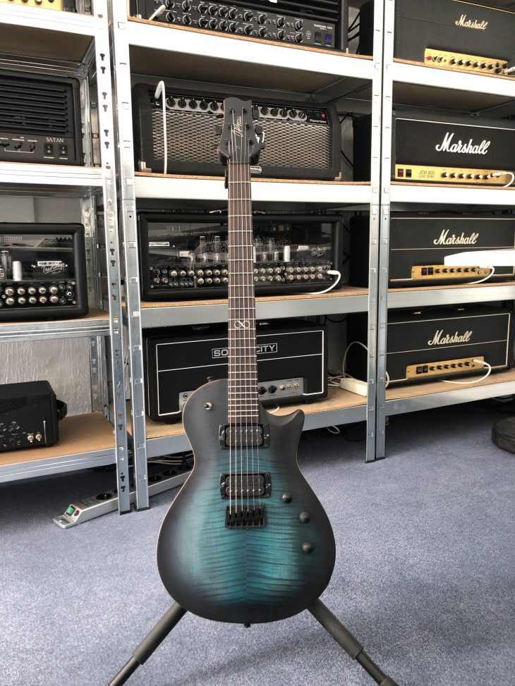 Chapman Guitars ML2 Pro Azure Blue Test