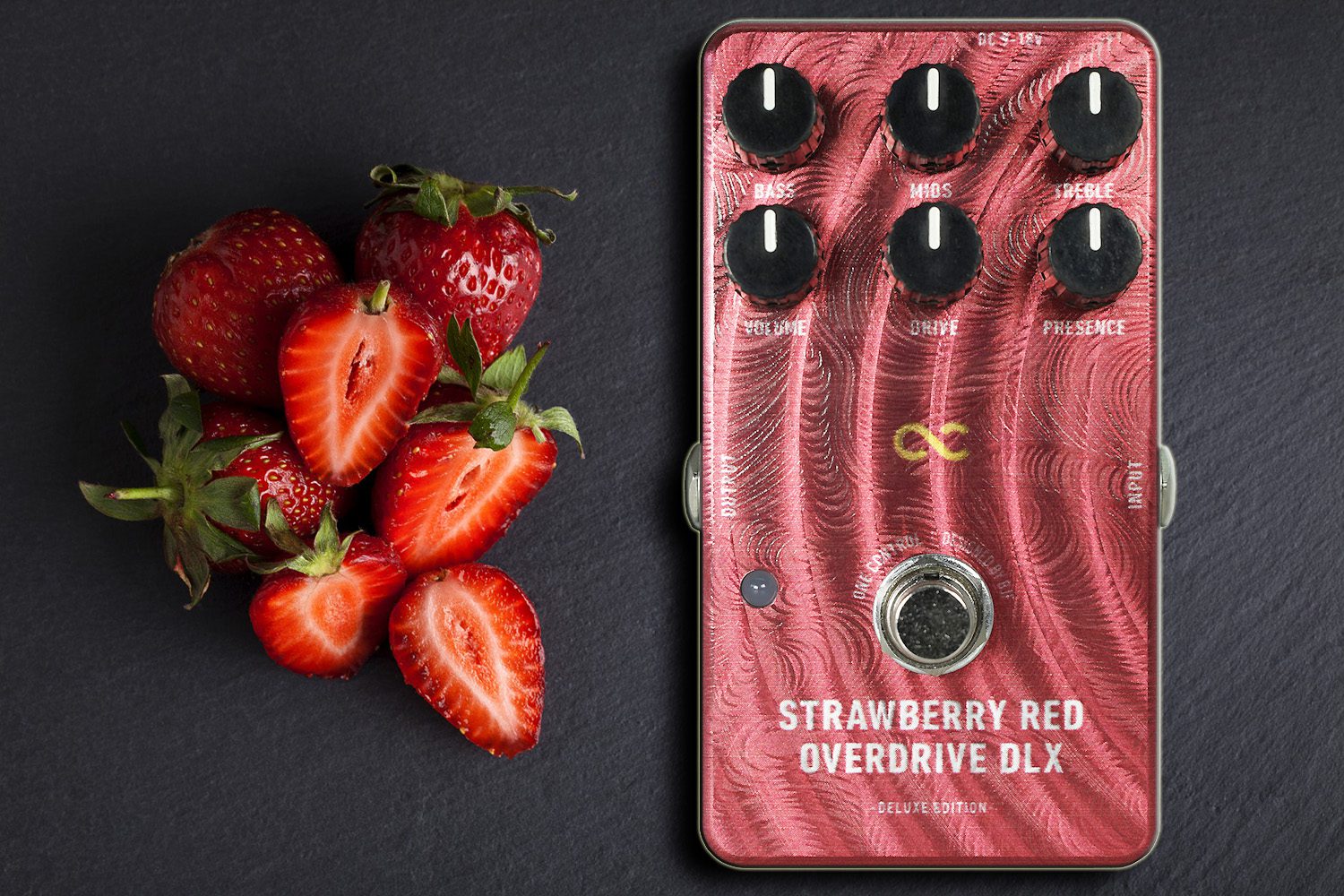 Test: One Control Strawberry Red DLX, Verzerrer-Pedal - AMAZONA.de