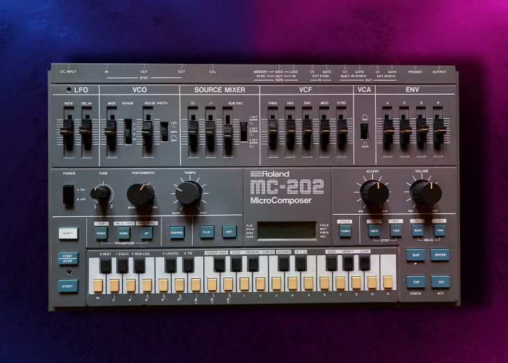 Roland MC-202 Synthesizer & Sequencer