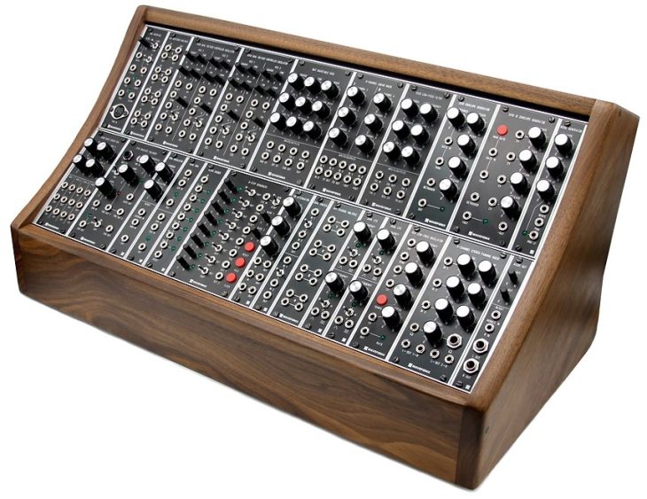 wavefonix w614 modular synthesizer system eurorack slant