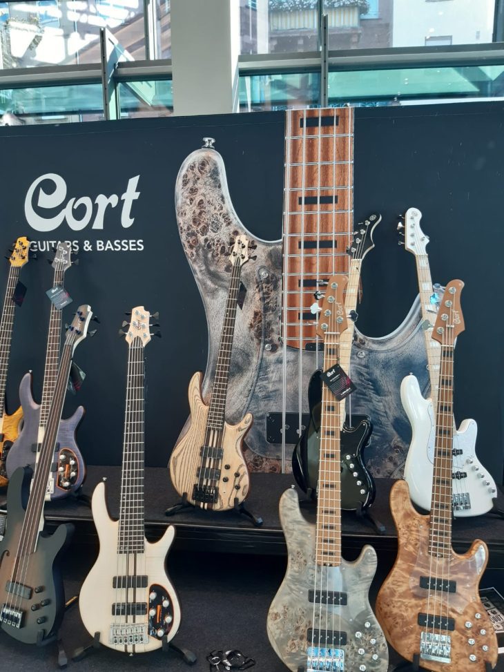 Guitar Summit 2023 Bass Cort