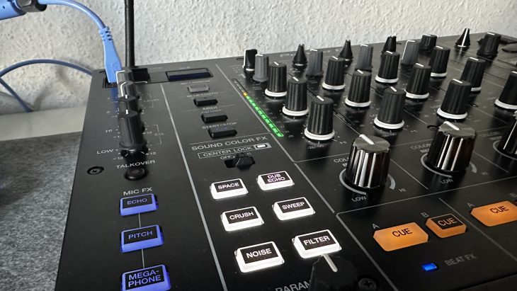 Test: Pioneer DJM-A9, 4-Kanal Club-Mixer Part 1