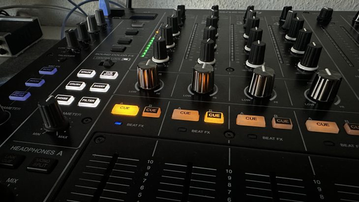 Test: Pioneer DJM-A9, 4-Kanal Club-Mixer Part 1