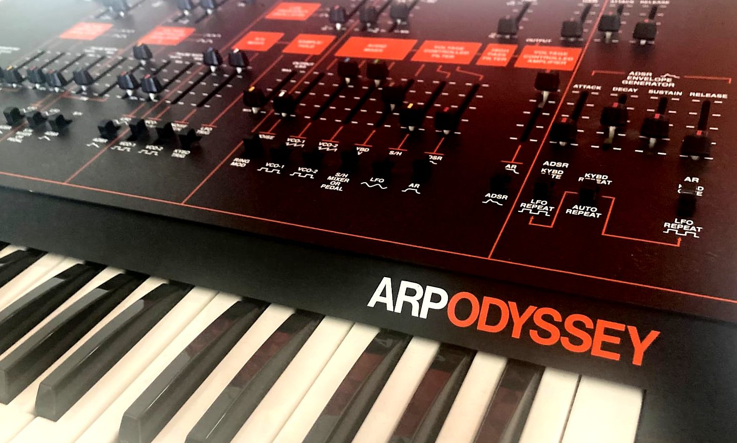 ARP Odyssey bei Reverb