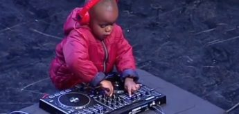Talent: 3-jähriger DJ
